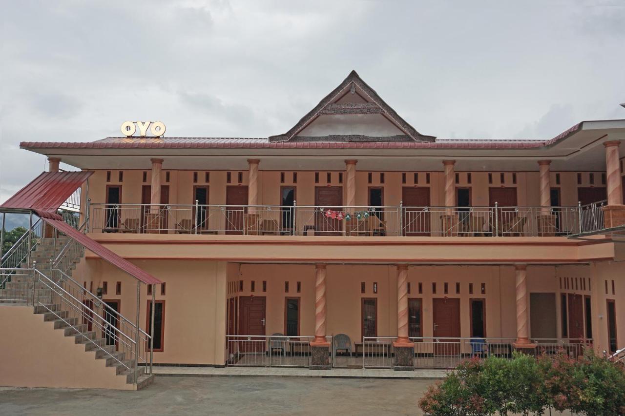 Oyo 2635 Ramos Inn Sinapuran Exterior photo